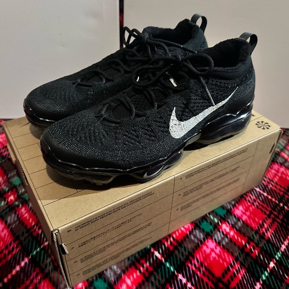 WOMEN'S NIKE AIR VAPORMAX 2023 - Picture 3 of 6